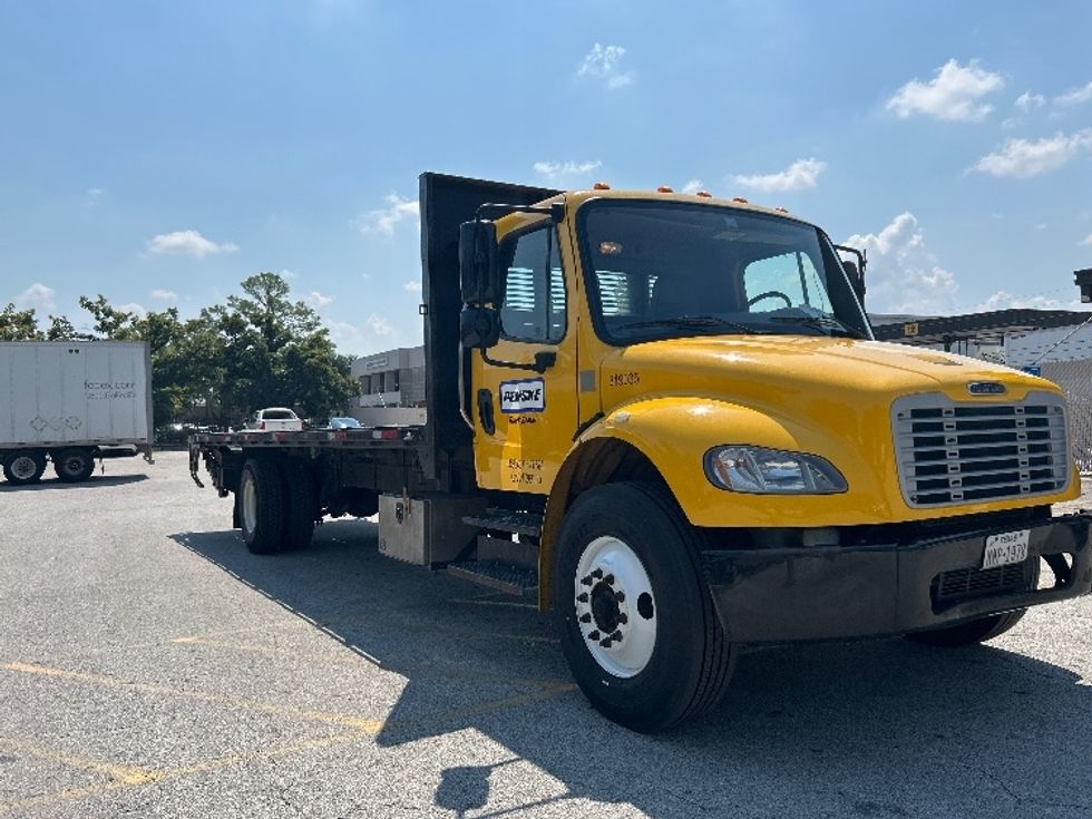 Flatbed Truck-Light and Medium Duty Trucks-Freightliner-2019-M2-Houston-TX-206,875\n\t\tmiles-$ 39,750 - Image 1