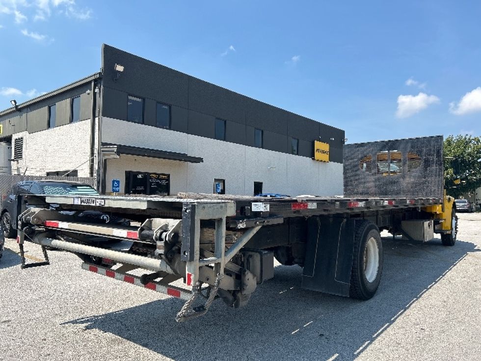 2019 Freightliner M2 106 Medium Duty photo 8