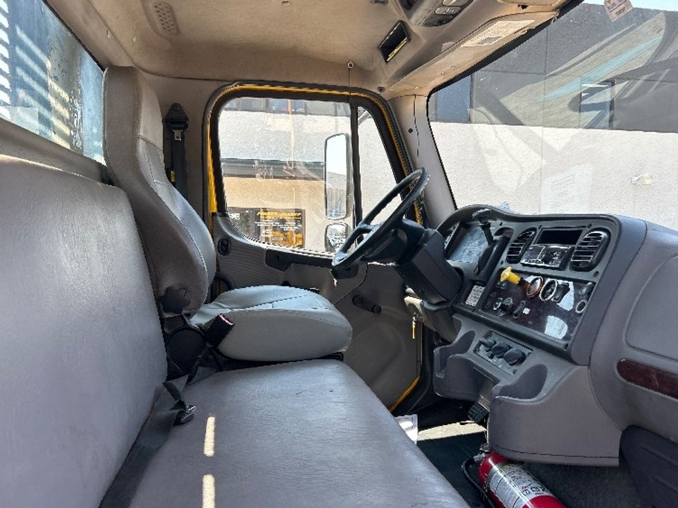 2019 Freightliner M2 106 Medium Duty photo 12
