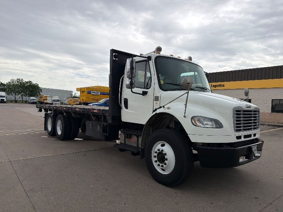 Flatbed Truck-Light and Medium Duty Trucks-Freightliner-2019-M2-Houston-TX-218,586\n\t\tmiles-$ 57,250 - Image 1