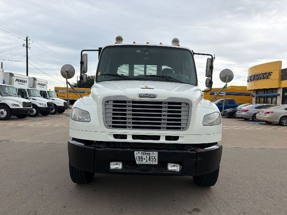 Flatbed Truck-Light and Medium Duty Trucks-Freightliner-2019-M2-Houston-TX-218,586\n\t\tmiles-$ 57,250 - Image 2