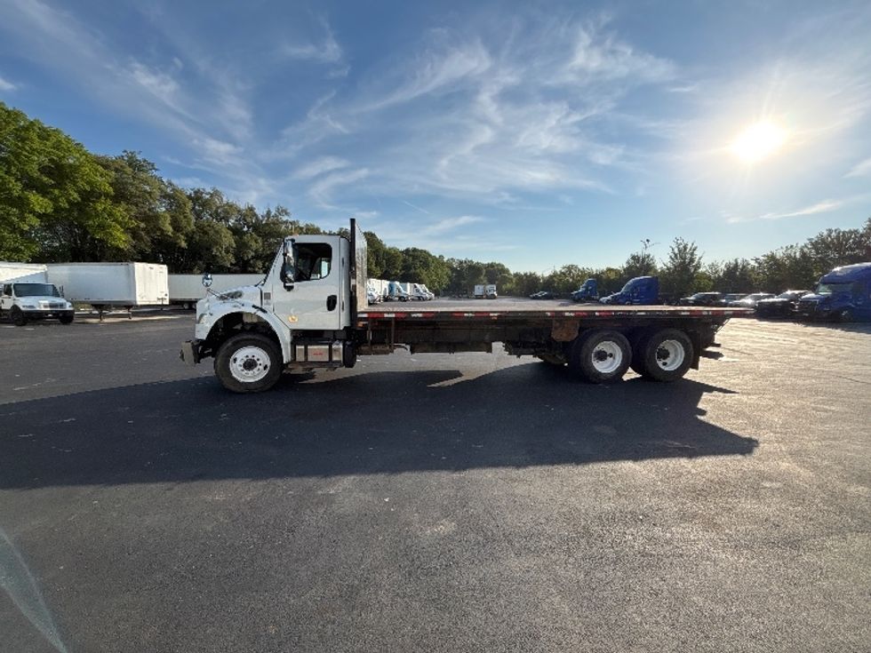Flatbed Truck-Light and Medium Duty Trucks-Freightliner-2019-M2-Indianapolis-IN-227,853\n\t\tmiles-$ 57,000 - Image 4