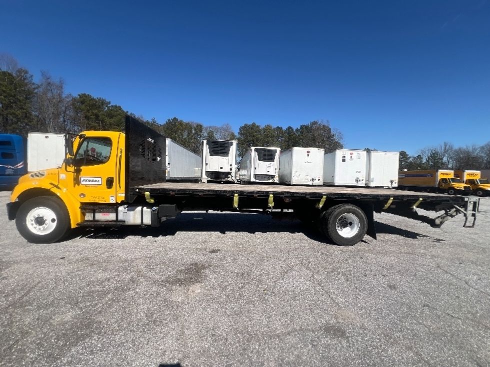 Flatbed Truck-Light and Medium Duty Trucks-Freightliner-2019-M2-Jonesboro-GA-92,455\n\t\tmiles-$ 55,500 - Image 4