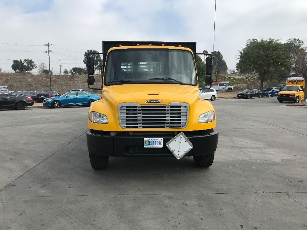 Flatbed Truck-Light and Medium Duty Trucks-Freightliner-2019-M2-Jurupa Valley-CA-130,950\n\t\tmiles-$ 58,000 - Image 2
