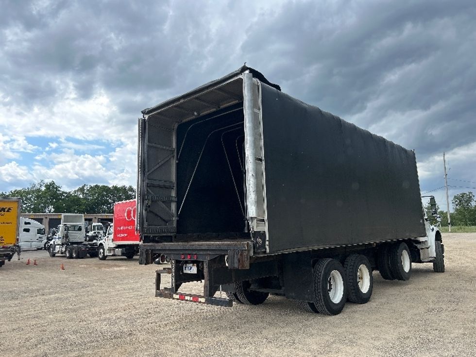 Flatbed Truck-Light and Medium Duty Trucks-Freightliner-2019-M2-Kalamazoo-MI-62,332\n\t\tmiles-$ 82,250 - Image 13