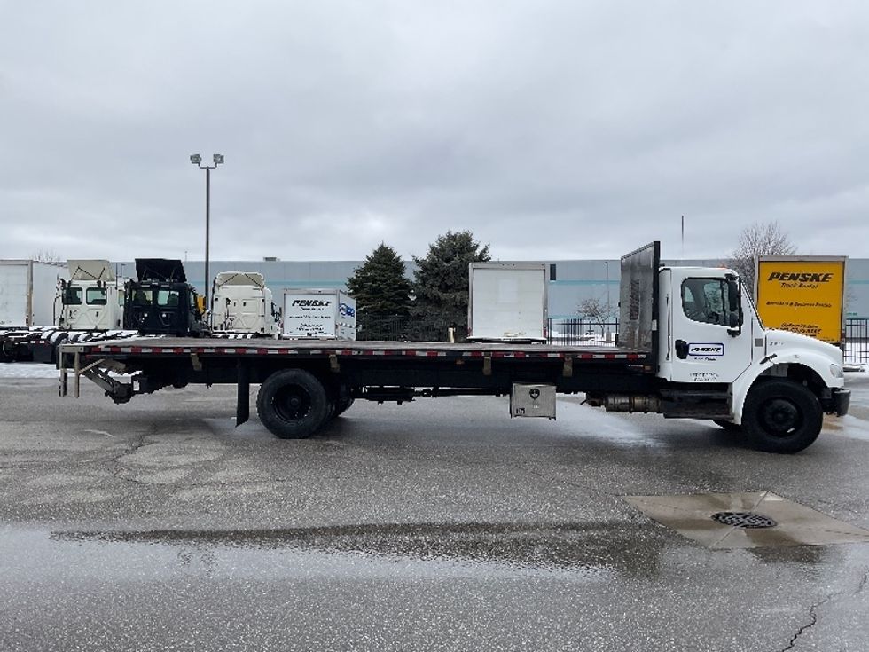 Flatbed Truck-Light and Medium Duty Trucks-Freightliner-2019-M2-Kalamazoo-MI-78,739\n\t\tmiles-$ 56,750 - Image 15