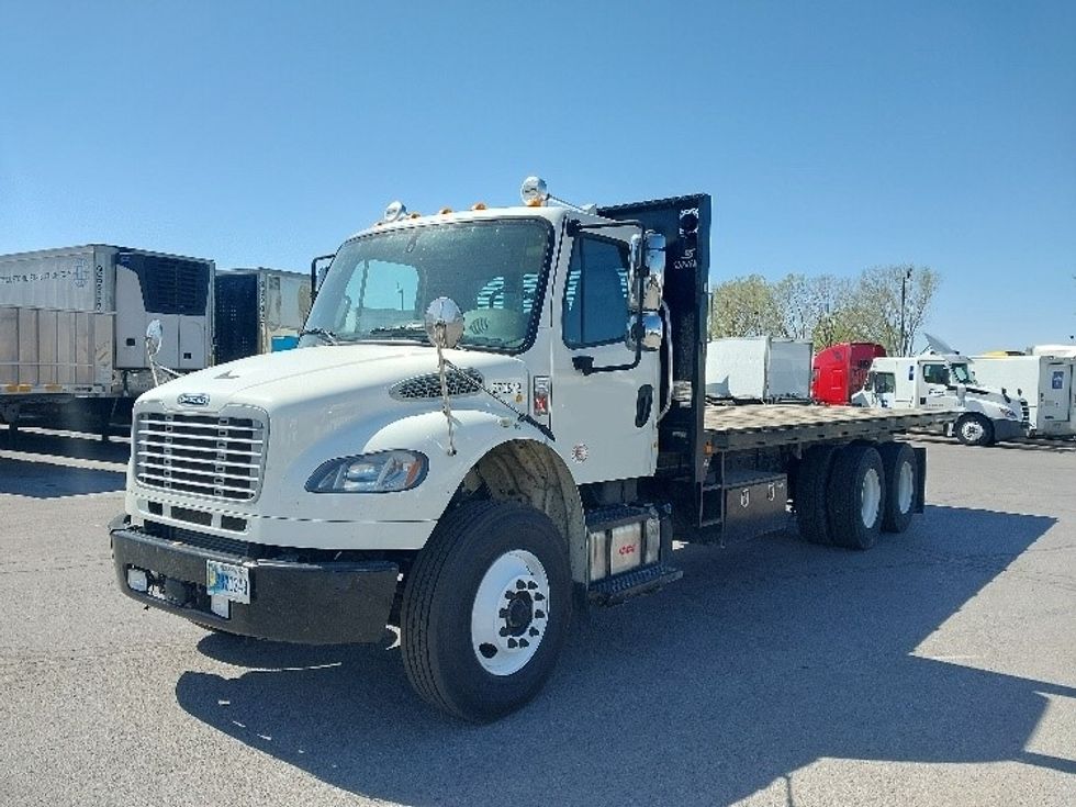 Flatbed Truck-Light and Medium Duty Trucks-Freightliner-2019-M2-Kansas City-MO-260,511\n\t\tmiles-$ 52,750 - Image 3