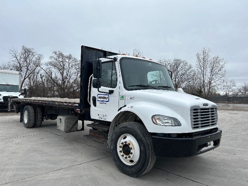 Flatbed Truck-Light and Medium Duty Trucks-Freightliner-2019-M2-Kansas City-MO-76,177\n\t\tmiles-$ 47,750 - Image 1