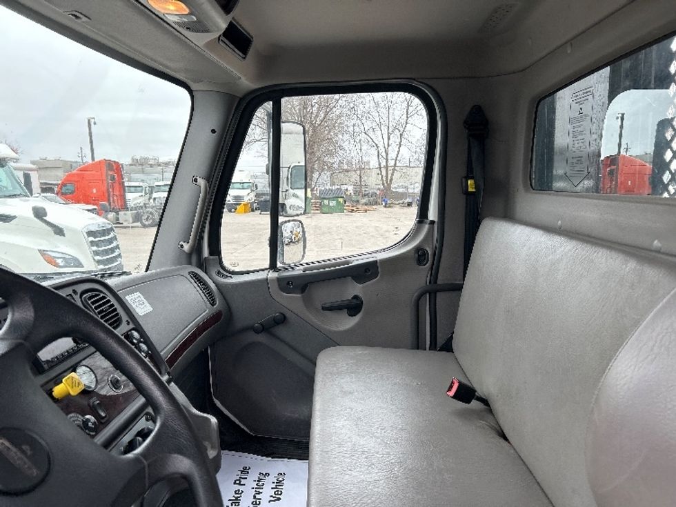 Flatbed Truck-Light and Medium Duty Trucks-Freightliner-2019-M2-Kansas City-MO-76,177\n\t\tmiles-$ 47,750 - Image 19