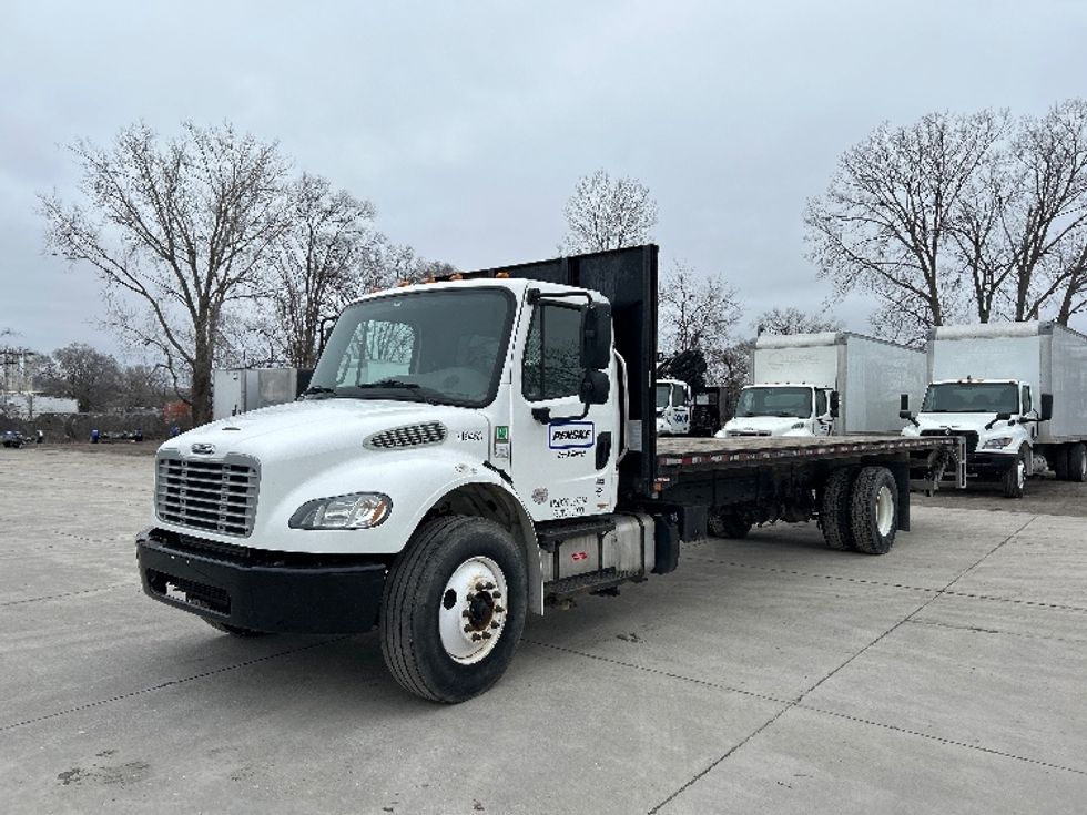 Flatbed Truck-Light and Medium Duty Trucks-Freightliner-2019-M2-Kansas City-MO-76,177\n\t\tmiles-$ 47,750 - Image 3