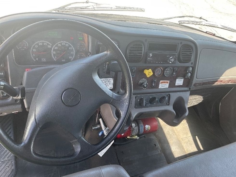 Flatbed Truck-Light and Medium Duty Trucks-Freightliner-2019-M2-Kansas City-MO-79,112\n\t\tmiles-$ 62,000 - Image 15