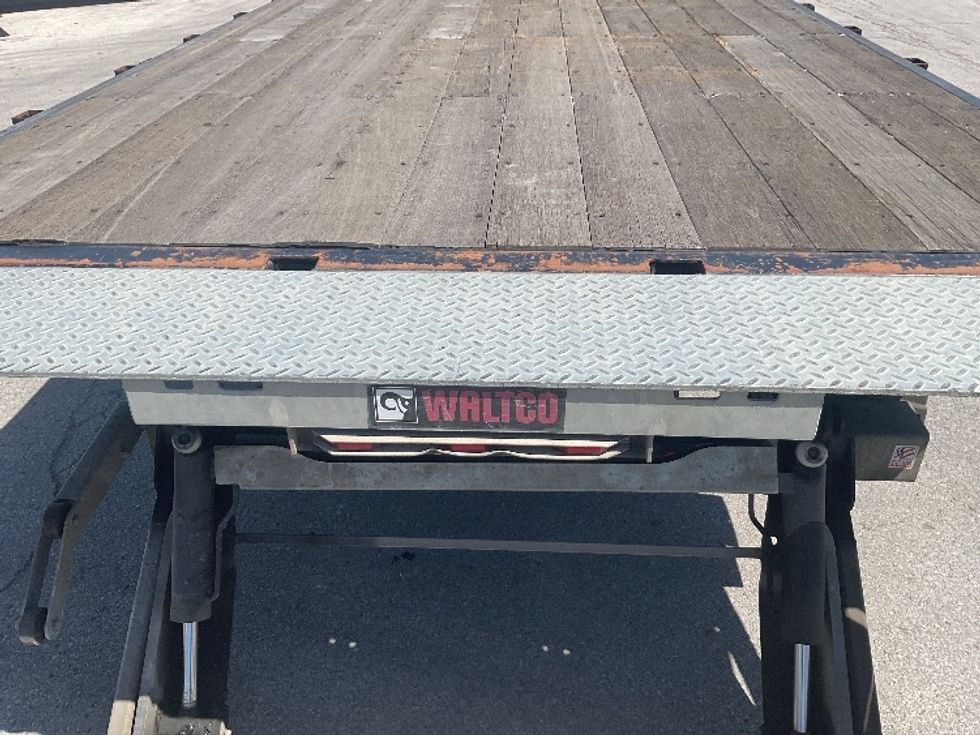 Flatbed Truck-Light and Medium Duty Trucks-Freightliner-2019-M2-Kansas City-MO-79,112\n\t\tmiles-$ 62,000 - Image 9