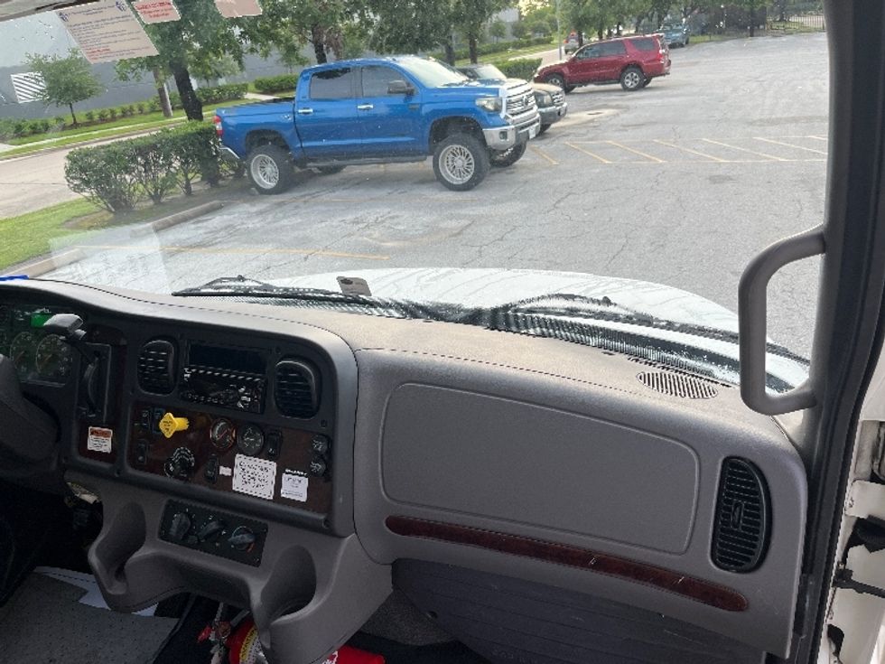 Flatbed Truck-Light and Medium Duty Trucks-Freightliner-2019-M2-Katy-TX-144,228\n\t\tmiles-$ 54,250 - Image 17