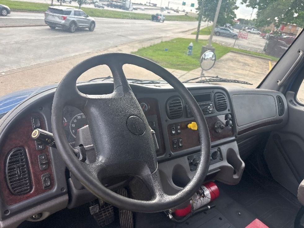 Flatbed Truck-Light and Medium Duty Trucks-Freightliner-2019-M2-Katy-TX-215,889\n\t\tmiles-$ 54,500 - Image 13