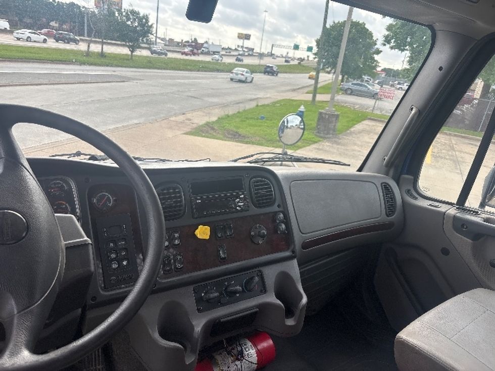 Flatbed Truck-Light and Medium Duty Trucks-Freightliner-2019-M2-Katy-TX-215,889\n\t\tmiles-$ 54,500 - Image 14