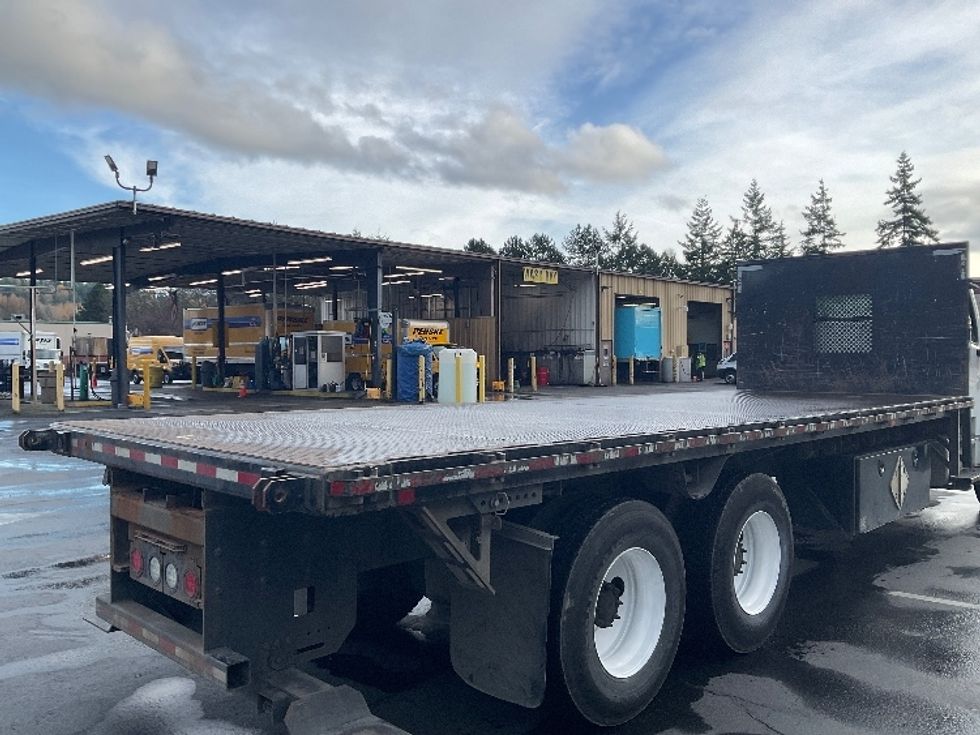 Flatbed Truck-Light and Medium Duty Trucks-Freightliner-2019-M2-Kent-WA-127,100\n\t\tmiles-$ 71,500 - Image 12