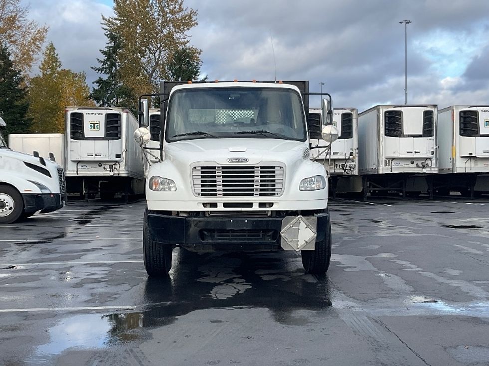 Flatbed Truck-Light and Medium Duty Trucks-Freightliner-2019-M2-Kent-WA-127,100\n\t\tmiles-$ 71,500 - Image 2
