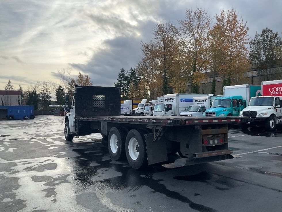 Flatbed Truck-Light and Medium Duty Trucks-Freightliner-2019-M2-Kent-WA-127,100\n\t\tmiles-$ 71,500 - Image 6