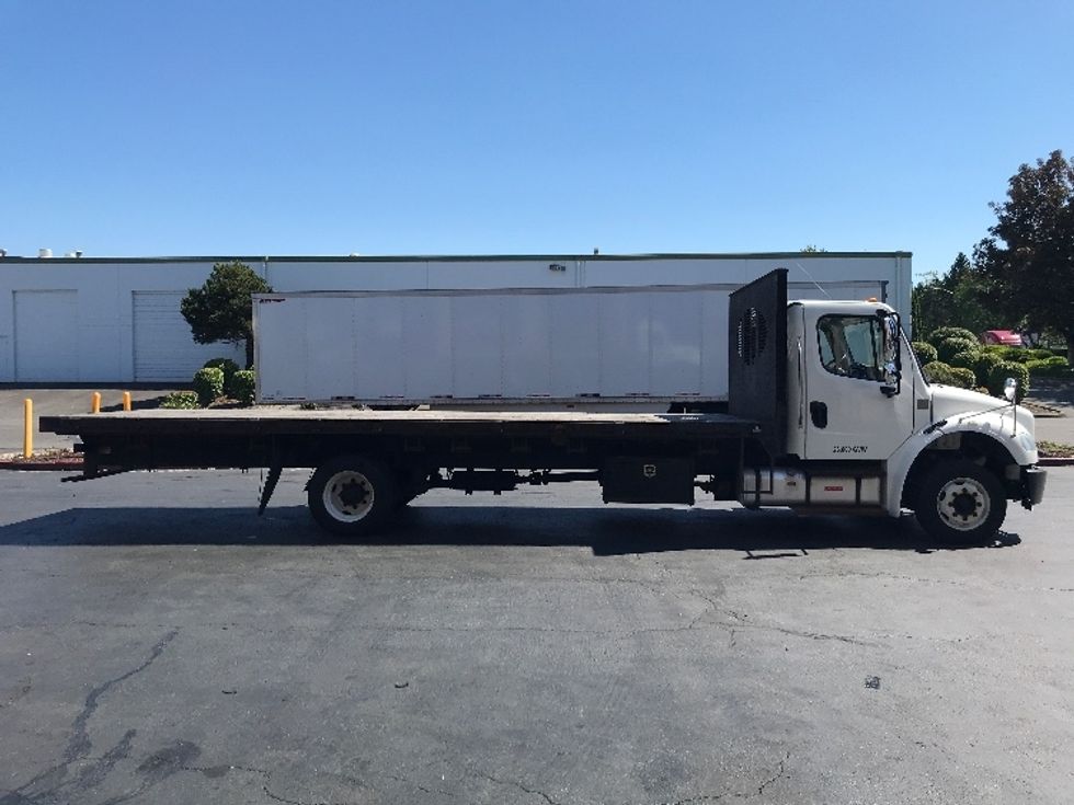 Flatbed Truck-Light and Medium Duty Trucks-Freightliner-2019-M2-Kent-WA-160,820\n\t\tmiles-$ 49,750 - Image 14