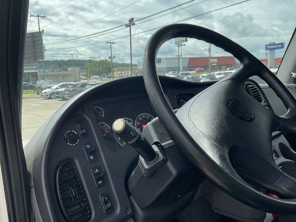 Flatbed Truck-Light and Medium Duty Trucks-Freightliner-2019-M2-Knoxville-TN-236,001\n\t\tmiles-$ 53,500 - Image 13