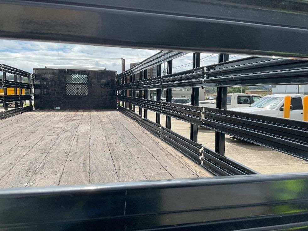 Flatbed Truck-Light and Medium Duty Trucks-Freightliner-2019-M2-Knoxville-TN-236,001\n\t\tmiles-$ 53,500 - Image 8