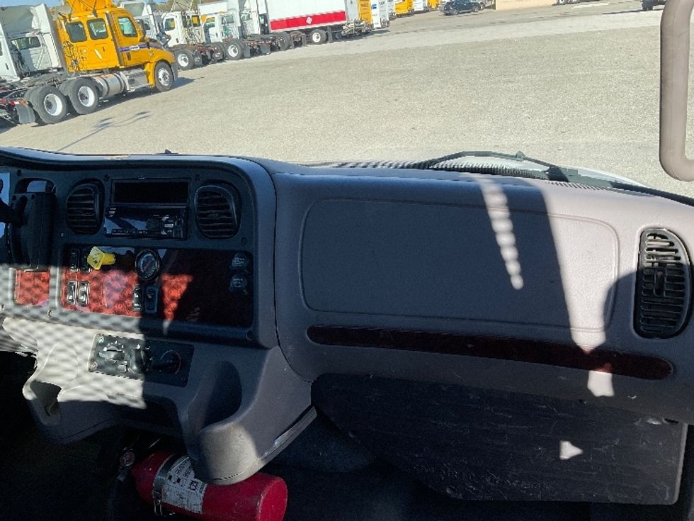 Flatbed Truck-Light and Medium Duty Trucks-Freightliner-2019-M2-Lansing-MI-158,805\n\t\tmiles-$ 46,000 - Image 16