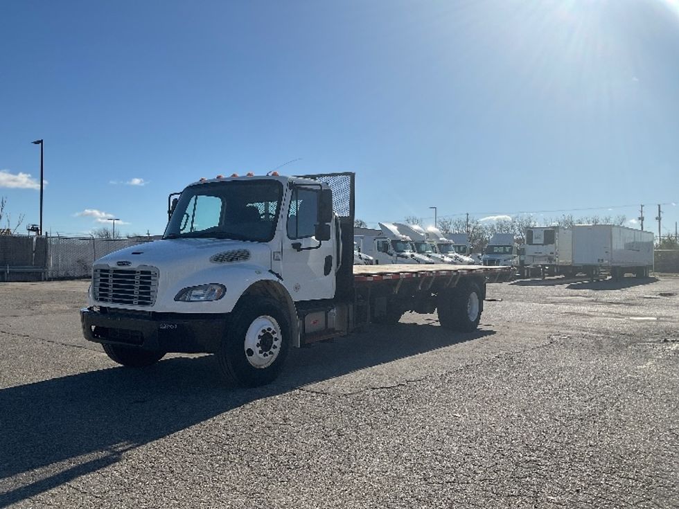 Flatbed Truck-Light and Medium Duty Trucks-Freightliner-2019-M2-Lansing-MI-158,805\n\t\tmiles-$ 46,000 - Image 3