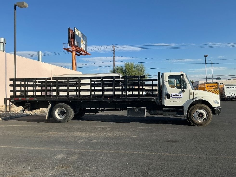 Flatbed Truck-Light and Medium Duty Trucks-Freightliner-2019-M2-Las Vegas-NV-110,185\n\t\tmiles-$ 55,000 - Image 15