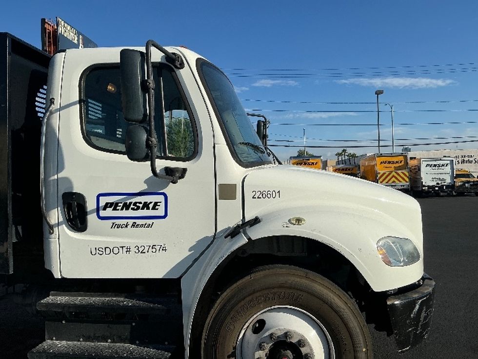 Flatbed Truck-Light and Medium Duty Trucks-Freightliner-2019-M2-Las Vegas-NV-110,185\n\t\tmiles-$ 55,000 - Image 23