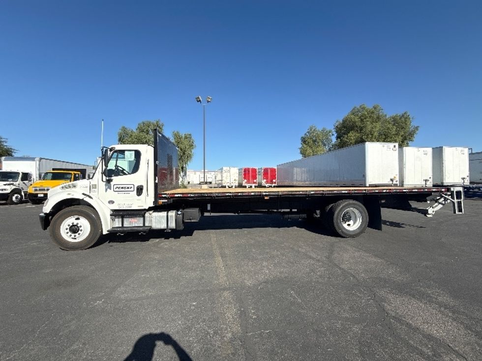 Flatbed Truck-Light and Medium Duty Trucks-Freightliner-2019-M2-Las Vegas-NV-77,945\n\t\tmiles-$ 59,500 - Image 4
