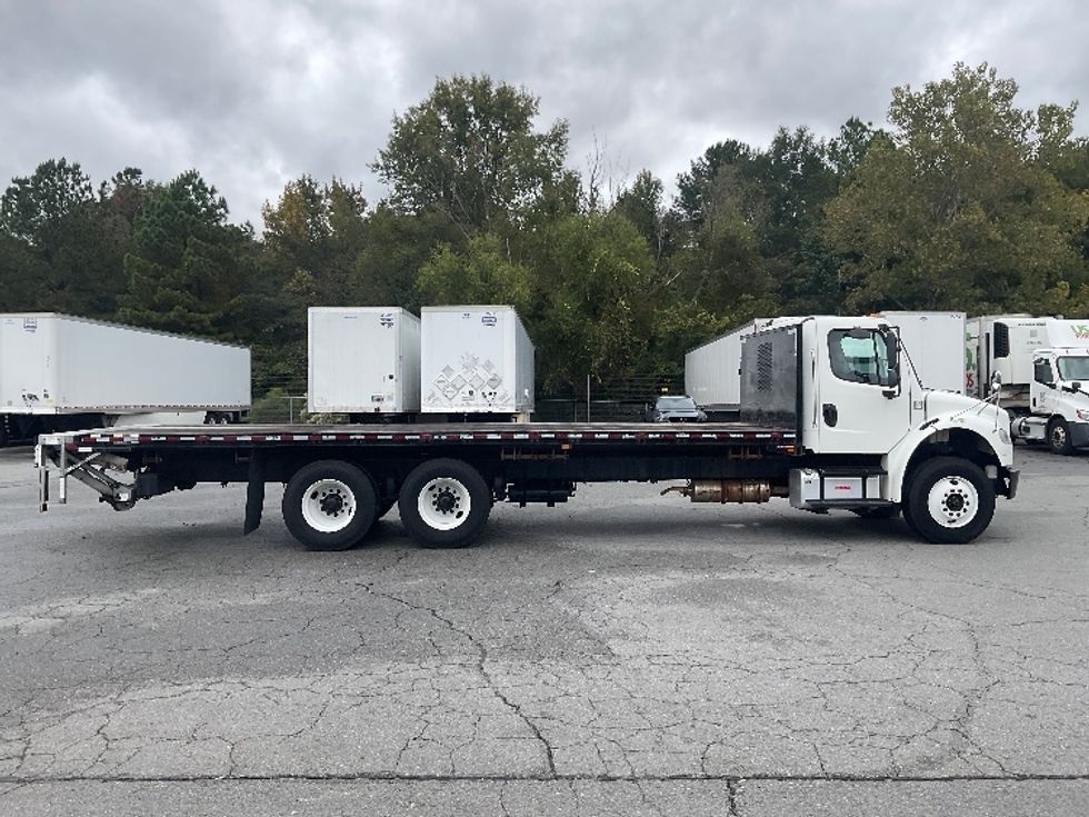 Flatbed Truck-Light and Medium Duty Trucks-Freightliner-2019-M2-Little Rock-AR-87,239\n\t\tmiles-$ 71,000 - Image 12