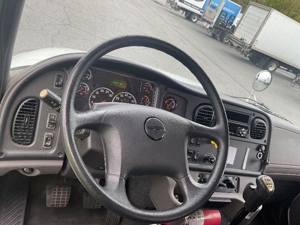 Flatbed Truck-Light and Medium Duty Trucks-Freightliner-2019-M2-Little Rock-AR-87,239\n\t\tmiles-$ 71,000 - Image 16