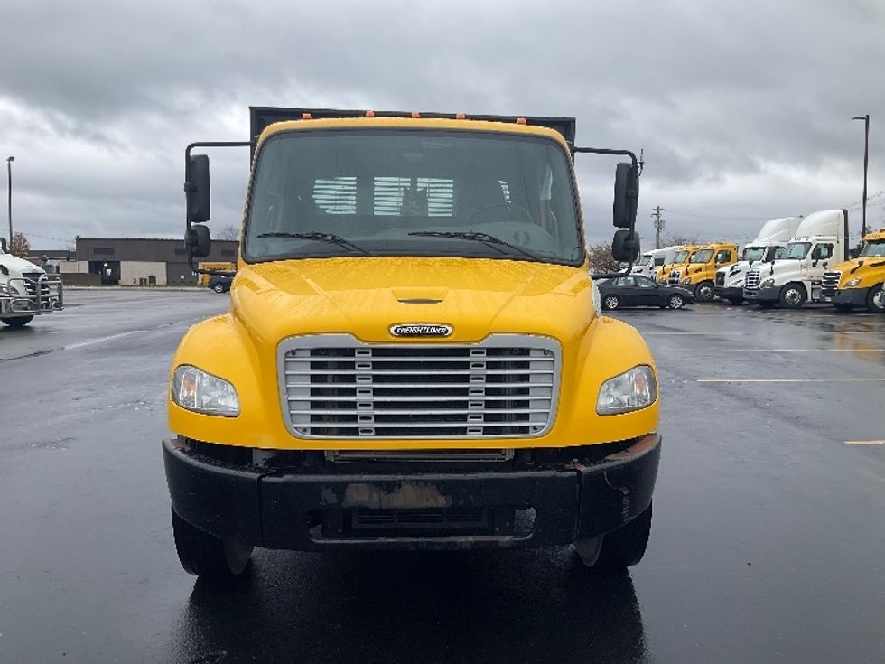 Flatbed Truck-Light and Medium Duty Trucks-Freightliner-2019-M2-Louisville-KY-125,277\n\t\tmiles-$ 62,250 - Image 2