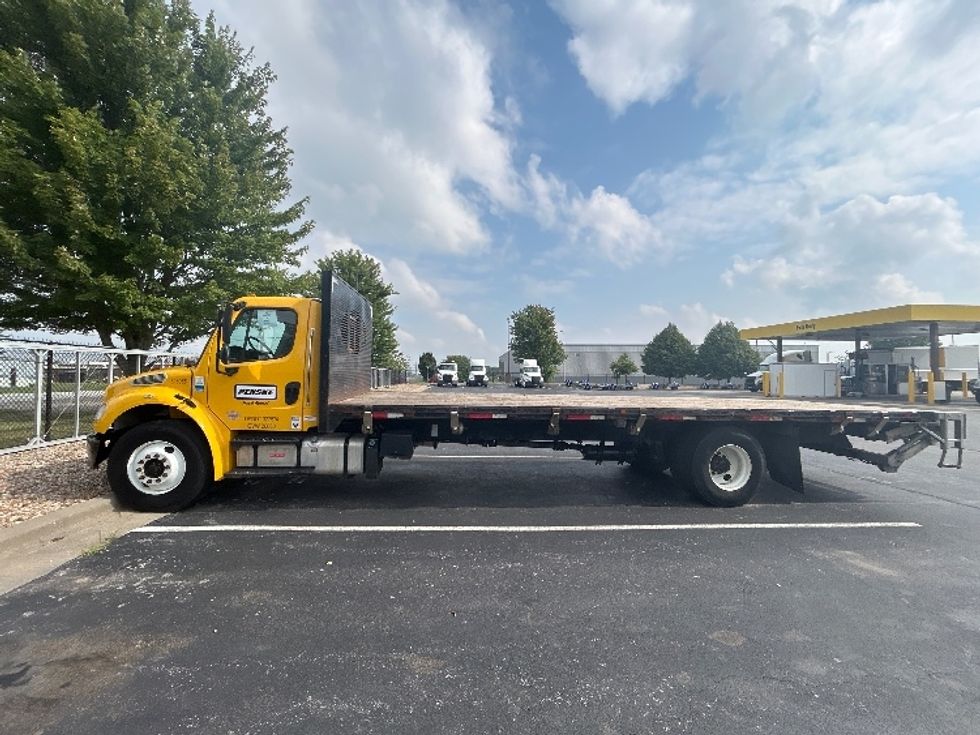 Flatbed Truck-Light and Medium Duty Trucks-Freightliner-2019-M2-Lowell-AR-102,277\n\t\tmiles-$ 52,500 - Image 4