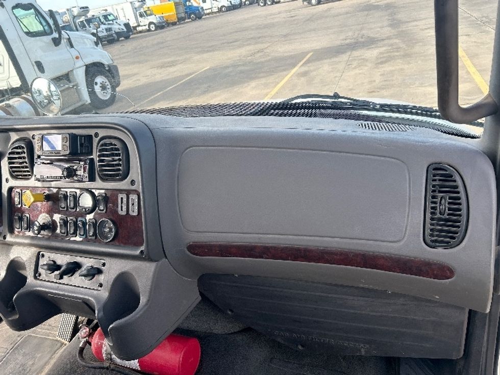 Flatbed Truck-Light and Medium Duty Trucks-Freightliner-2019-M2-Lubbock-TX-100,390\n\t\tmiles-$ 53,500 - Image 19