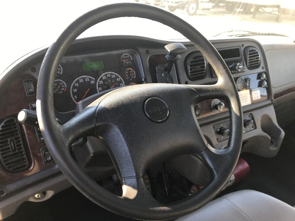 Flatbed Truck-Light and Medium Duty Trucks-Freightliner-2019-M2-Mcdonough-GA-156,224\n\t\tmiles-$ 56,250 - Image 14