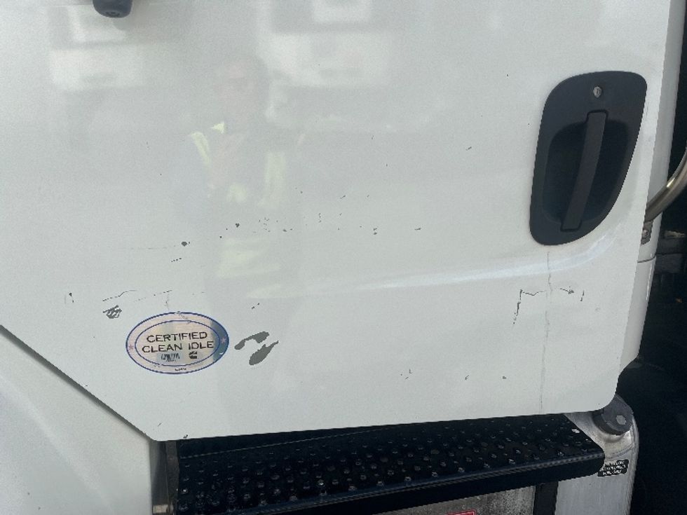 Flatbed Truck-Light and Medium Duty Trucks-Freightliner-2019-M2-Medley-FL-182,782\n\t\tmiles-$ 49,500 - Image 22