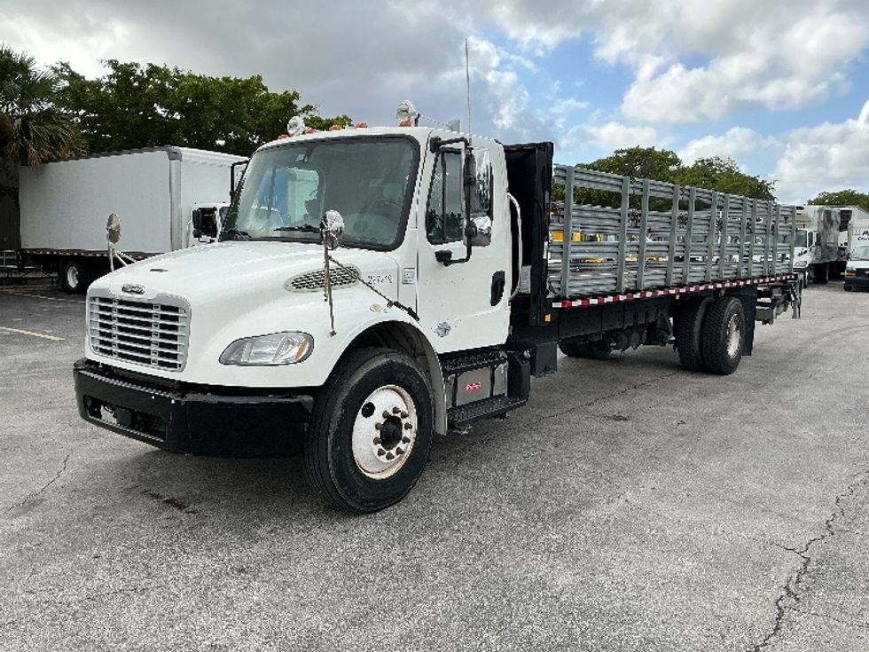 Flatbed Truck-Light and Medium Duty Trucks-Freightliner-2019-M2-Medley-FL-80,171\n\t\tmiles-$ 57,750 - Image 1