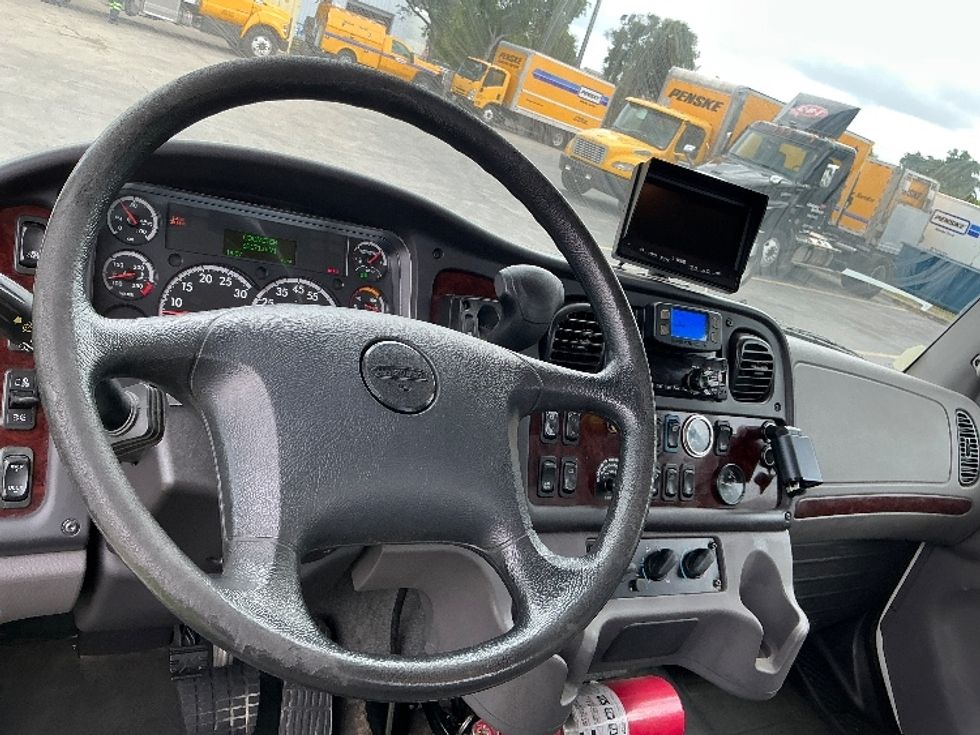 Flatbed Truck-Light and Medium Duty Trucks-Freightliner-2019-M2-Medley-FL-80,171\n\t\tmiles-$ 57,750 - Image 17