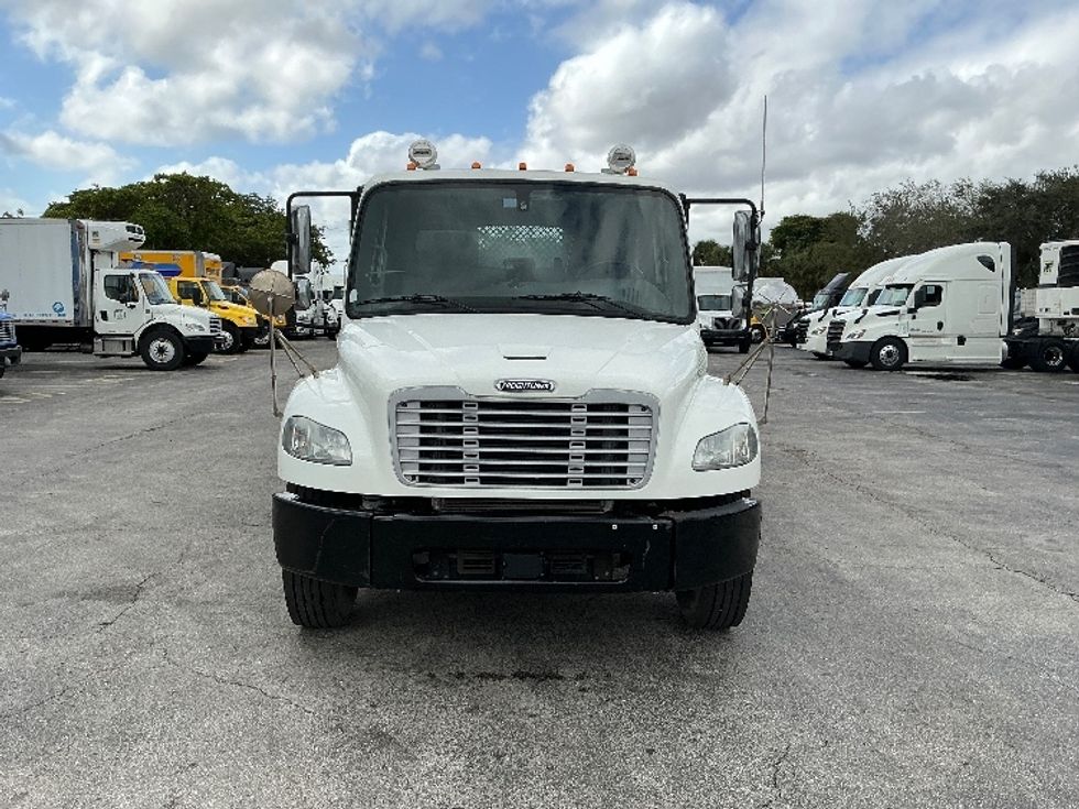 Flatbed Truck-Light and Medium Duty Trucks-Freightliner-2019-M2-Medley-FL-80,171\n\t\tmiles-$ 57,750 - Image 2