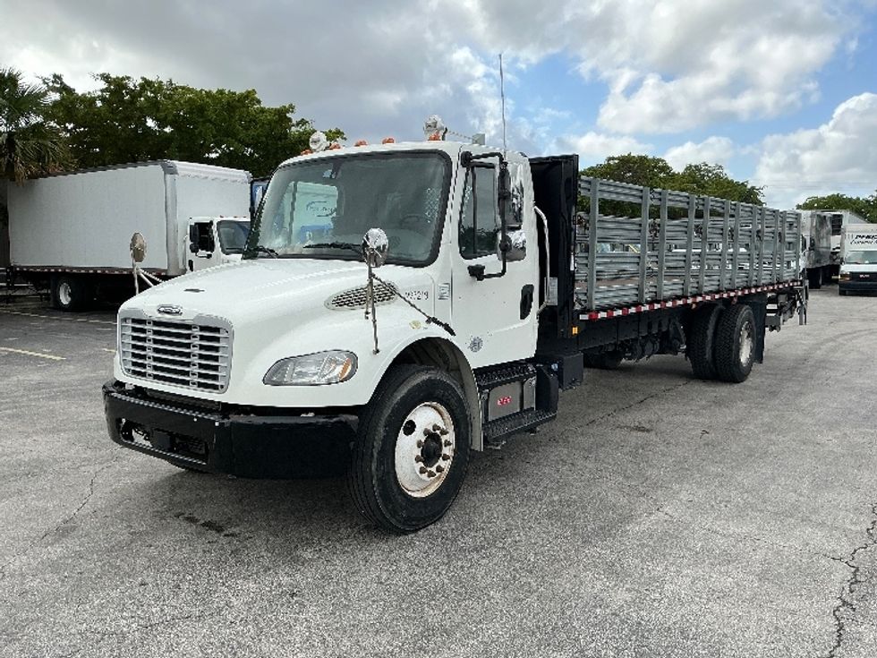 Flatbed Truck-Light and Medium Duty Trucks-Freightliner-2019-M2-Medley-FL-80,171\n\t\tmiles-$ 57,750 - Image 3