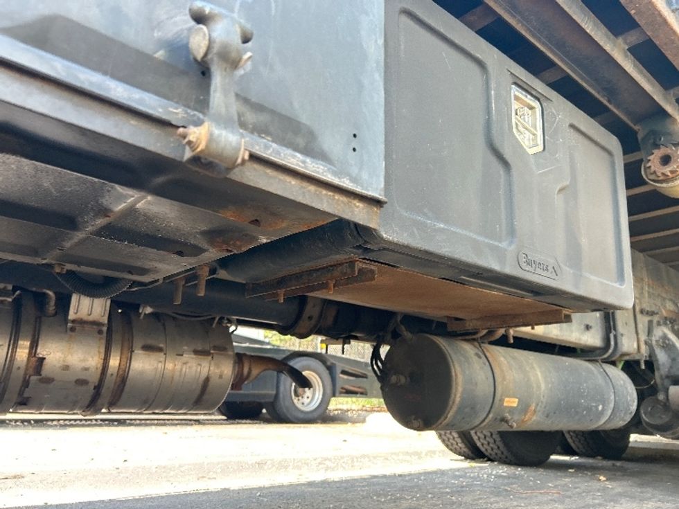 Flatbed Truck-Light and Medium Duty Trucks-Freightliner-2019-M2-Middlefield-OH-316,638\n\t\tmiles-$ 40,750 - Image 5