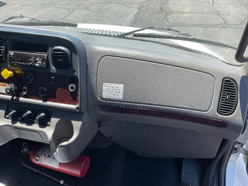 Flatbed Truck-Light and Medium Duty Trucks-Freightliner-2019-M2-Milwaukee-WI-234,336\n\t\tmiles-$ 39,500 - Image 21