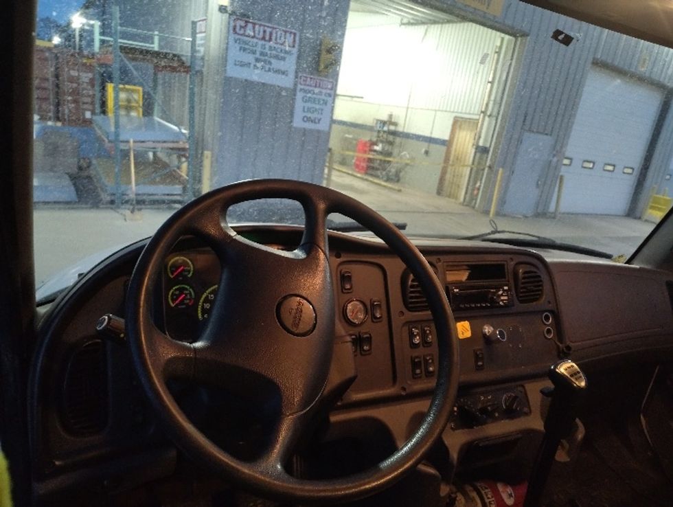 Flatbed Truck-Light and Medium Duty Trucks-Freightliner-2019-M2-Minoa-NY-289,849\n\t\tmiles-$ 46,000 - Image 16