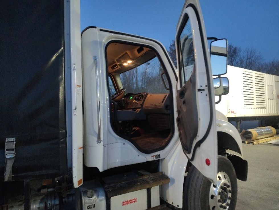 Flatbed Truck-Light and Medium Duty Trucks-Freightliner-2019-M2-Minoa-NY-289,849\n\t\tmiles-$ 46,000 - Image 19