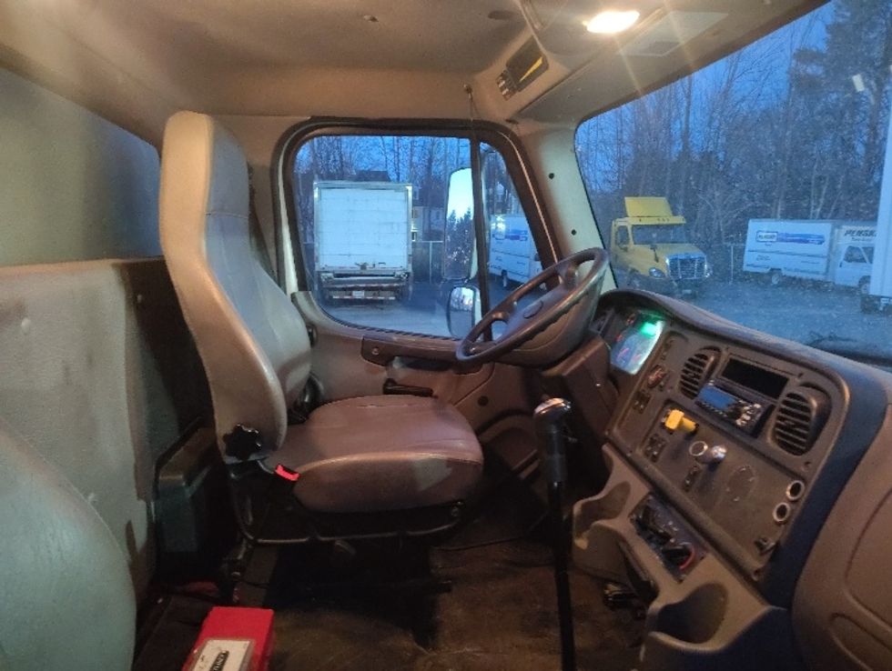 Flatbed Truck-Light and Medium Duty Trucks-Freightliner-2019-M2-Minoa-NY-289,849\n\t\tmiles-$ 46,000 - Image 21