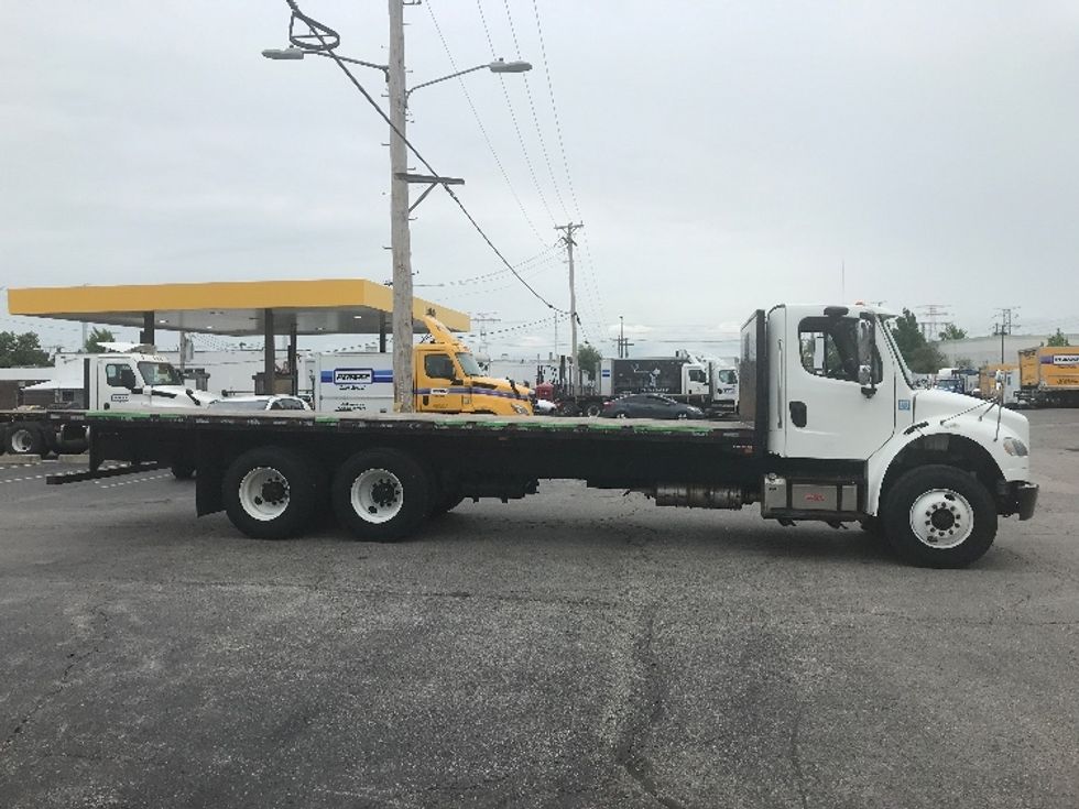 Flatbed Truck-Light and Medium Duty Trucks-Freightliner-2019-M2-Moberly-MO-203,234\n\t\tmiles-$ 56,750 - Image 15