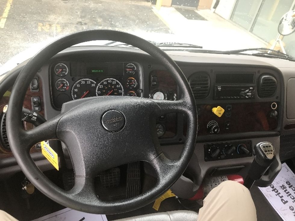 Flatbed Truck-Light and Medium Duty Trucks-Freightliner-2019-M2-Moberly-MO-203,234\n\t\tmiles-$ 56,750 - Image 18