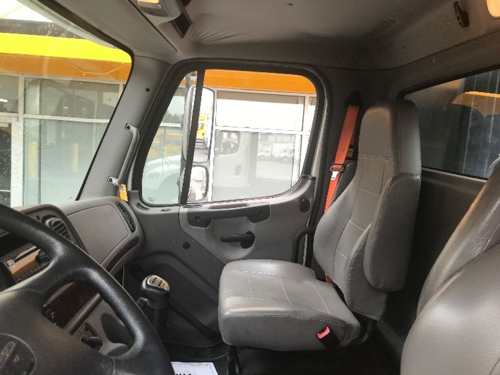 Flatbed Truck-Light and Medium Duty Trucks-Freightliner-2019-M2-Moberly-MO-203,234\n\t\tmiles-$ 56,750 - Image 19