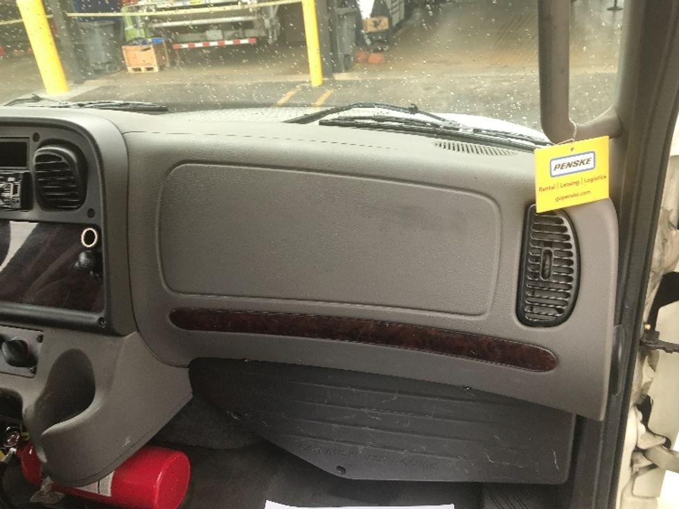 Flatbed Truck-Light and Medium Duty Trucks-Freightliner-2019-M2-Moberly-MO-203,234\n\t\tmiles-$ 56,750 - Image 21